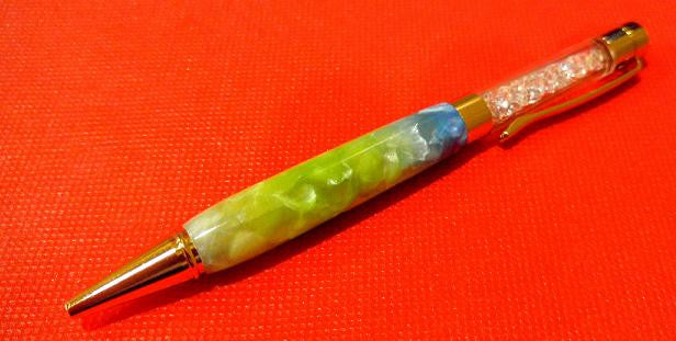 Pretty pen for that beautiful person